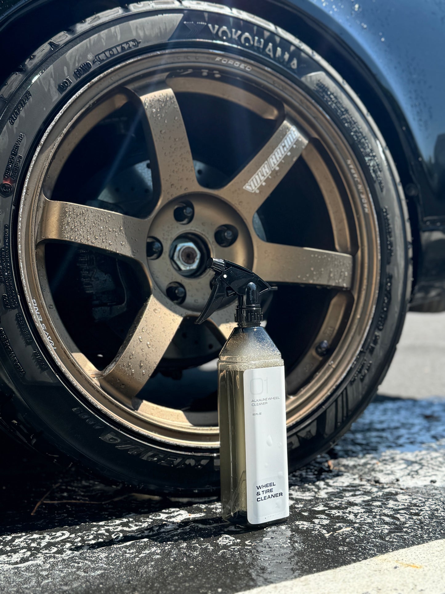 01 WHEEL & TIRE CLEANER